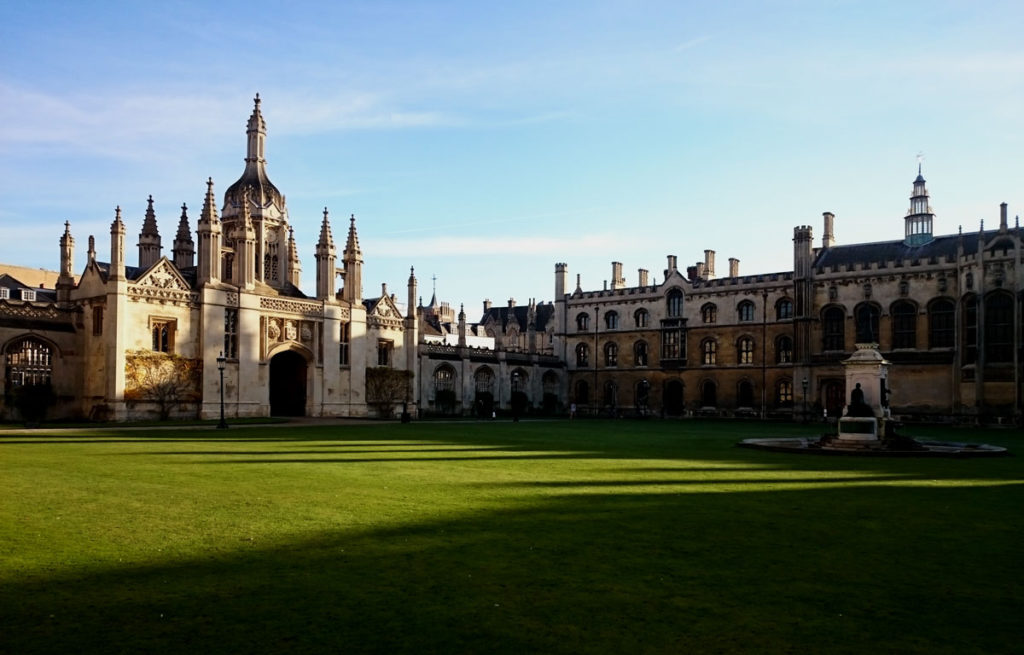 Entrance-Kings-College